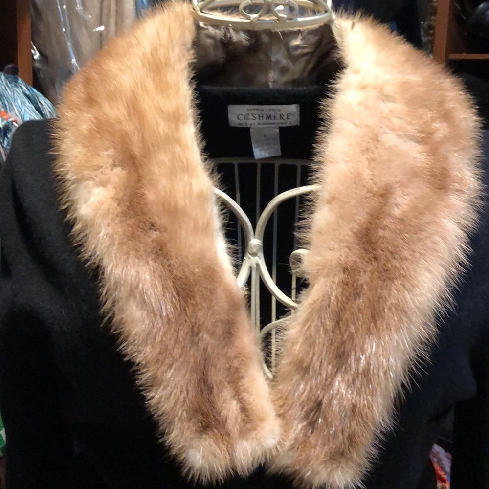 Vintage mink neckwear